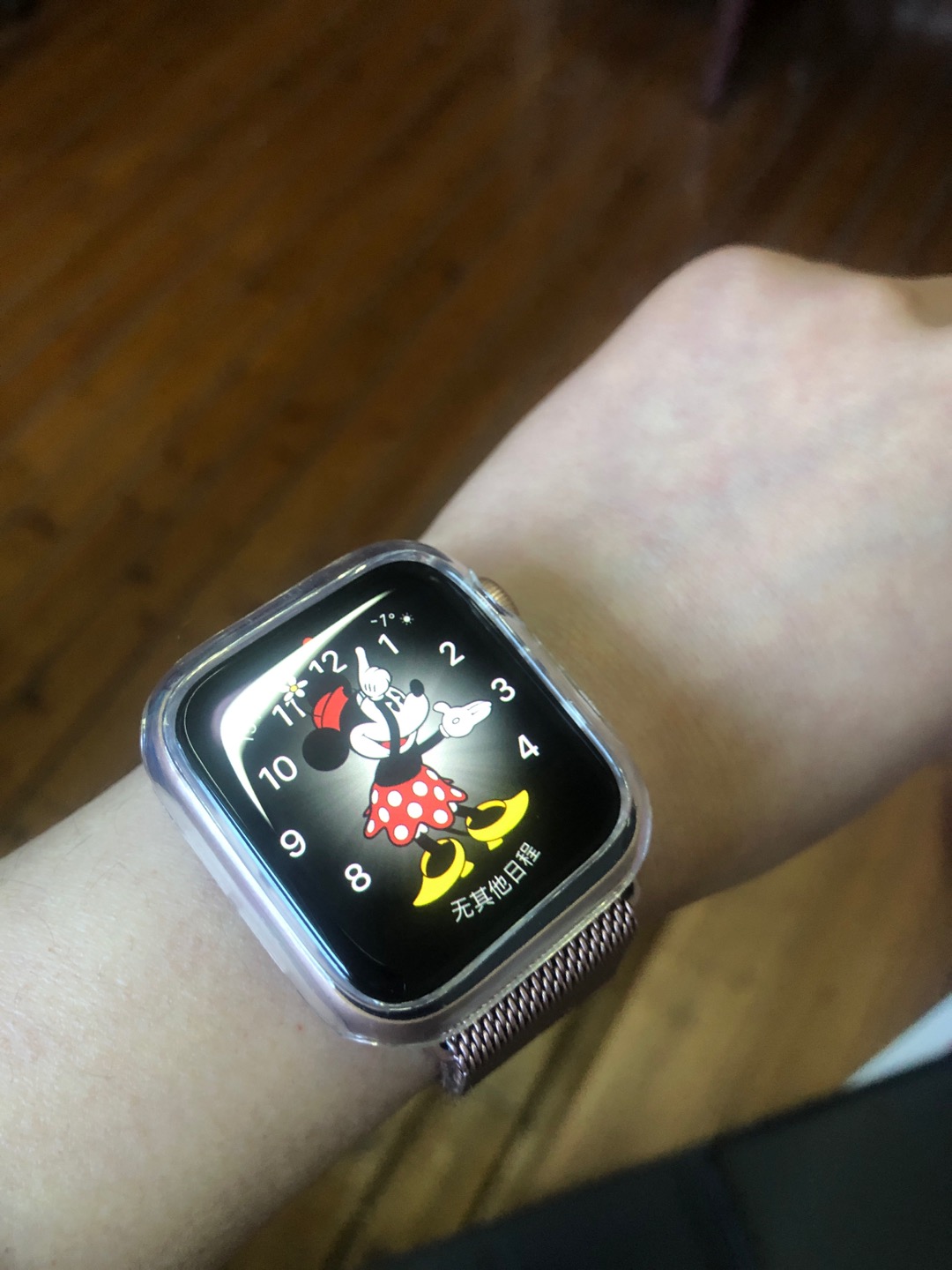 apple watch series5 40mm(gps 蜂窝款 金色铝金属表壳 粉砂色运动型