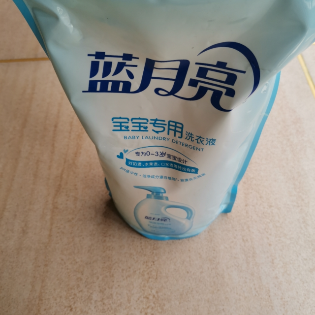 蓝月亮宝宝洗衣液袋洋甘菊1kg
