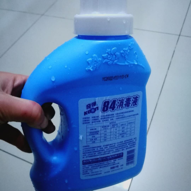 24小时发货奇强84消毒液1000ml701瓶