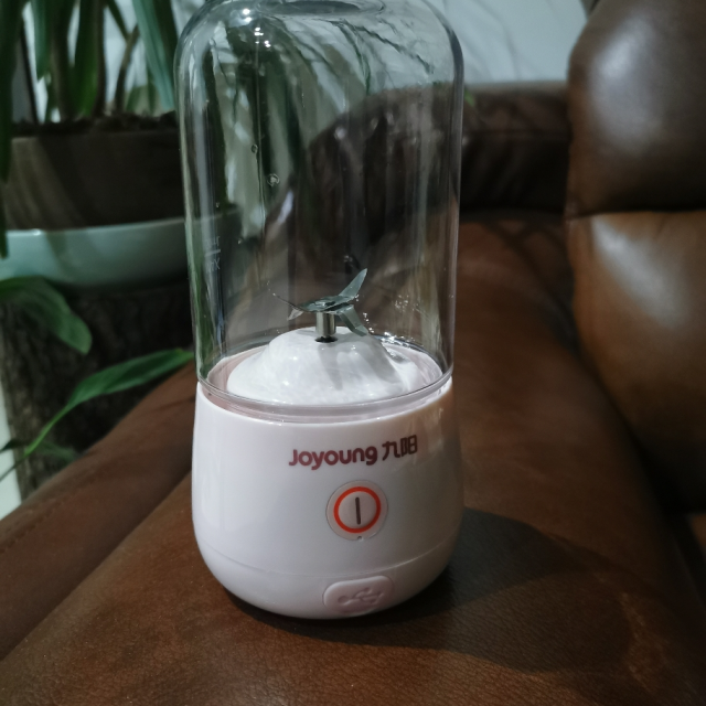 九阳joyoung榨汁机l3c8粉色家用水果小型便携式迷你电动多功能料理炸