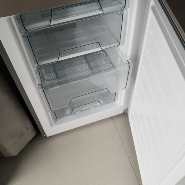 小天鹅littleswanbcd176l176升双开门小冰箱节能静音母婴儿童家用宿舍