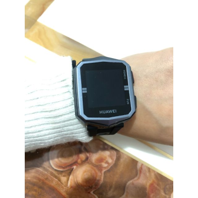 华为(huawei)华为儿童手表3x 曜石黑 儿童手表 儿童电话手表 电话拍照