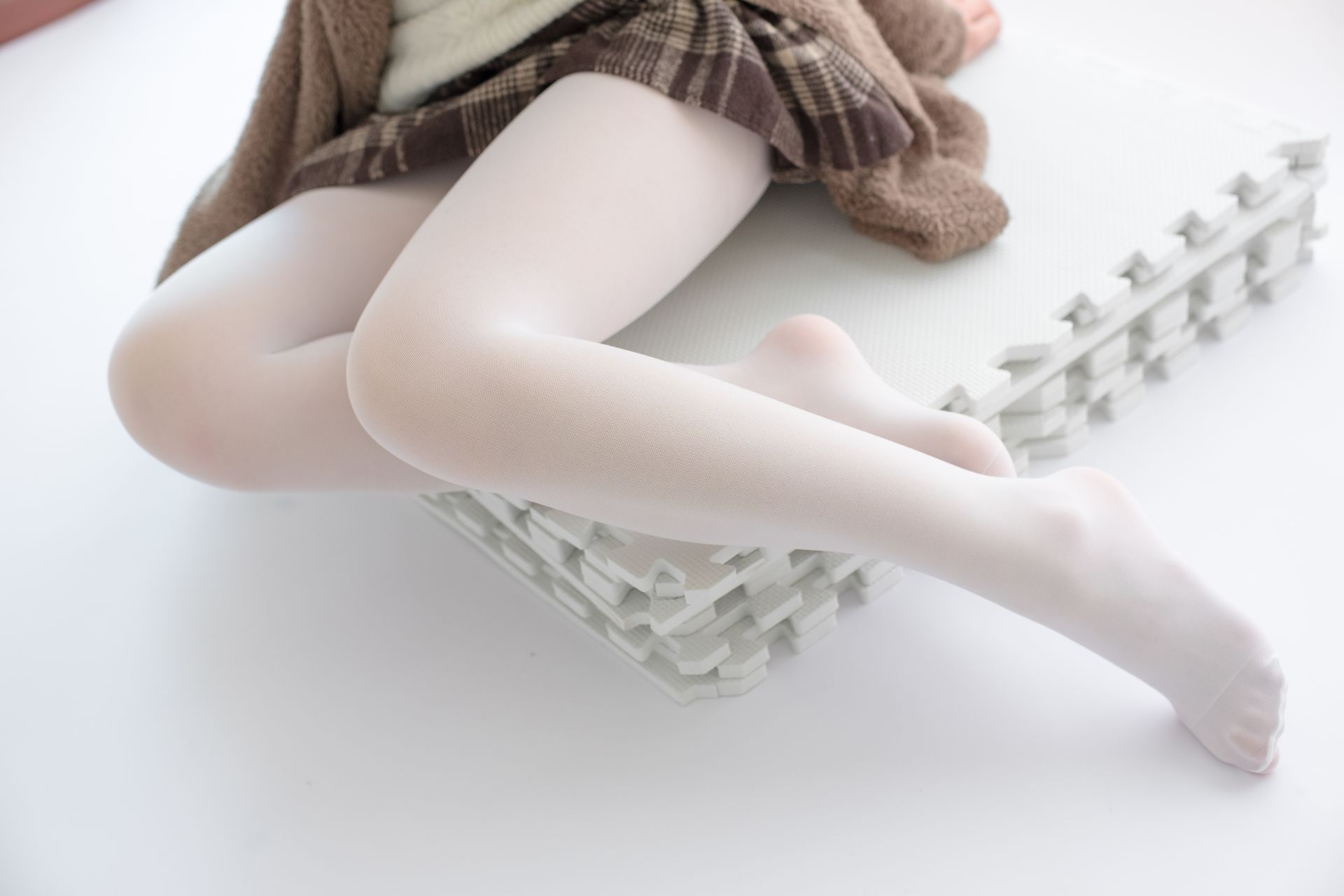 【森萝财团】森萝财团写真 – X-006 白丝·纯白诱惑 [99P-1V-1.66GB] X系列 第5张