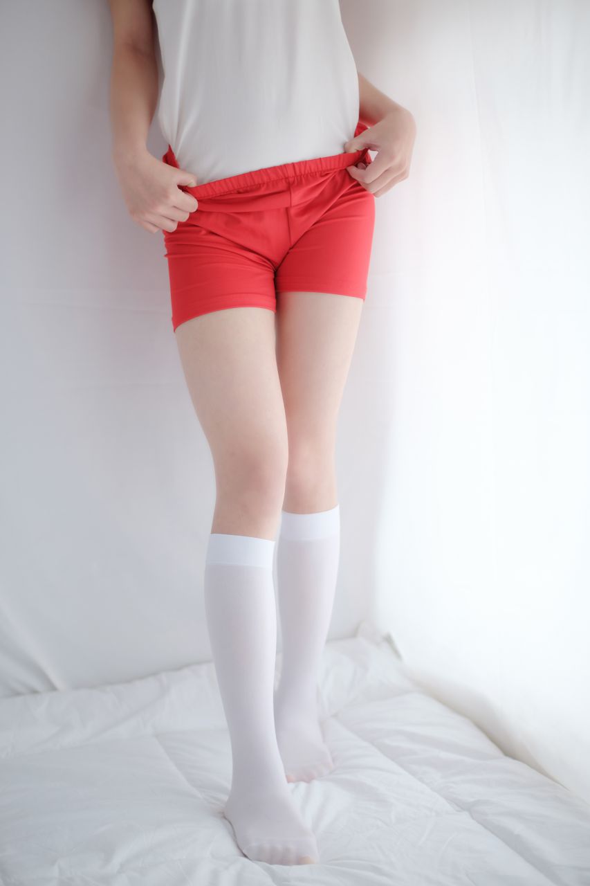 【森萝财团】森萝财团写真 - R15-024 白 - 红 - 黑 [57P-309MB] R15系列 第1张