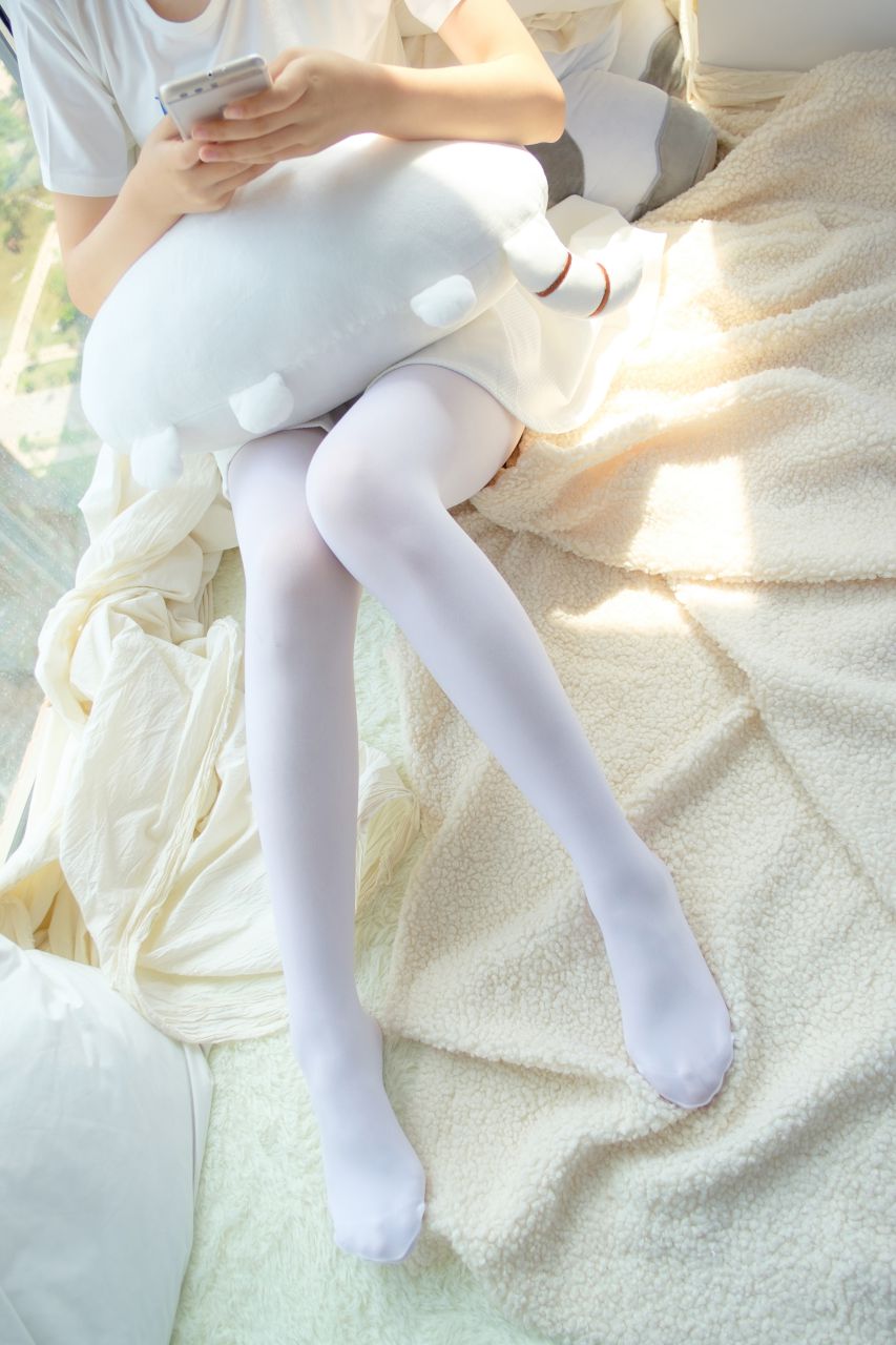 【森萝财团】森萝财团写真 - R15-004 纯白之恋 [111P-612MB] R15系列 第1张