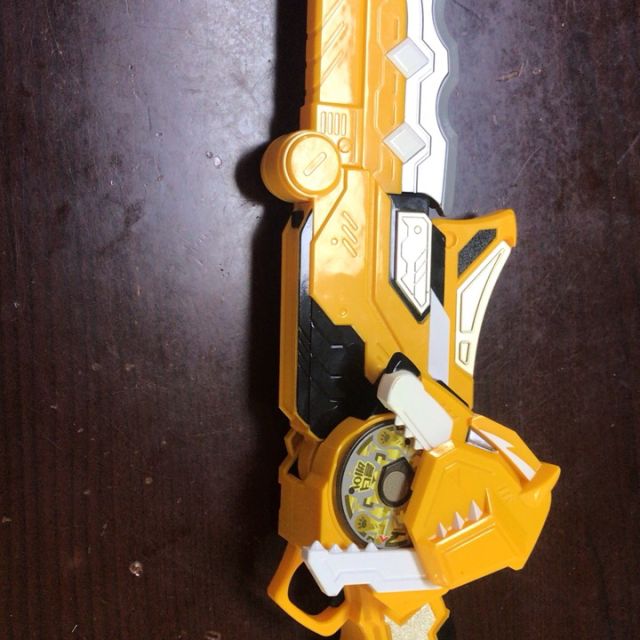 米你武器机器人玩具光之枪弗特露西塞米战警米米8908黄金版麦克斯武器