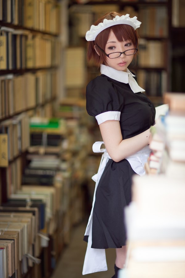 【兔玩映画】书店的女仆！