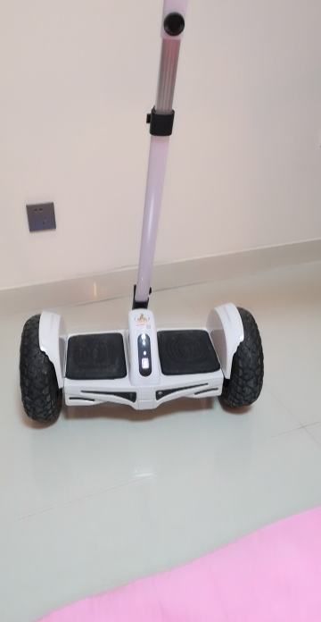 凤凰智能电动自平衡车儿童成人两轮代步车越野双轮思维体感车11寸带扶