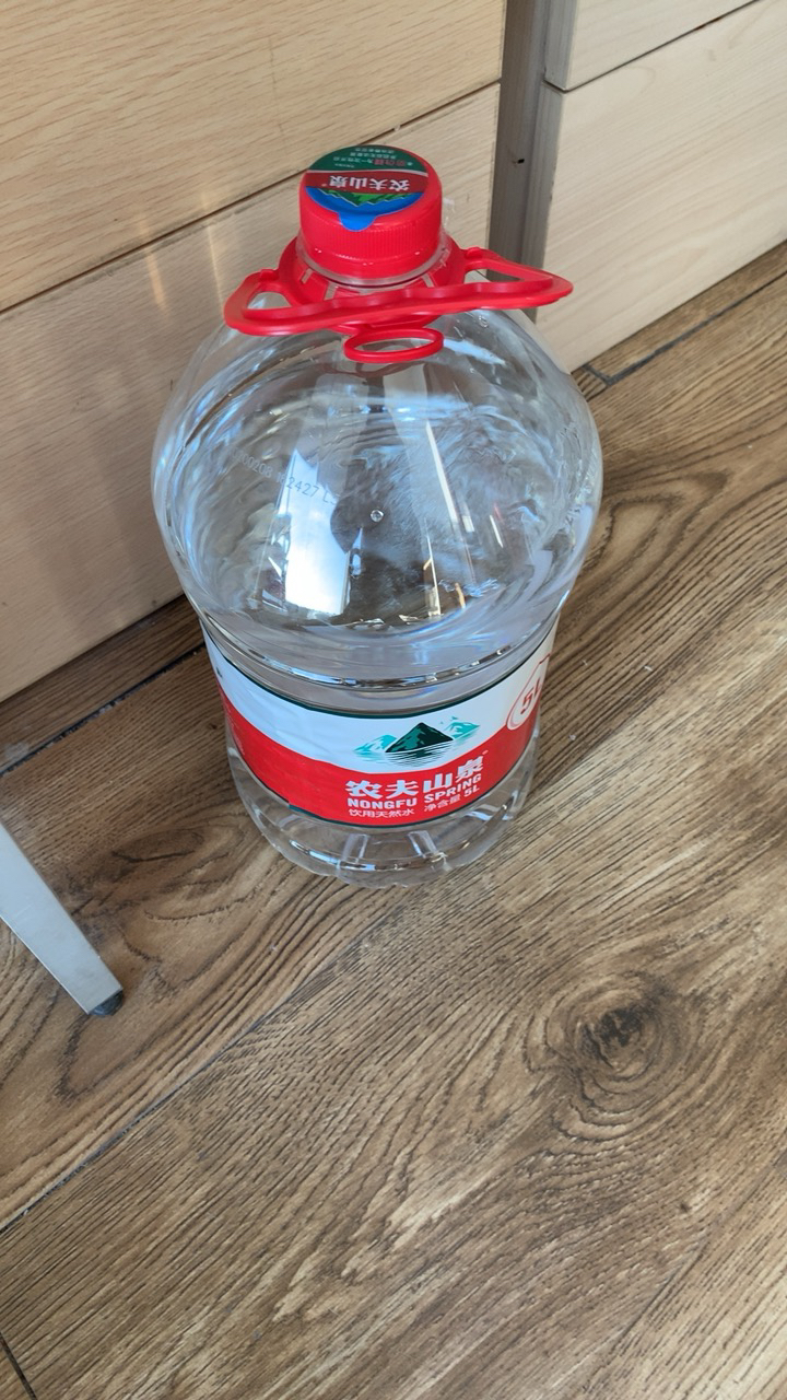 桶装水