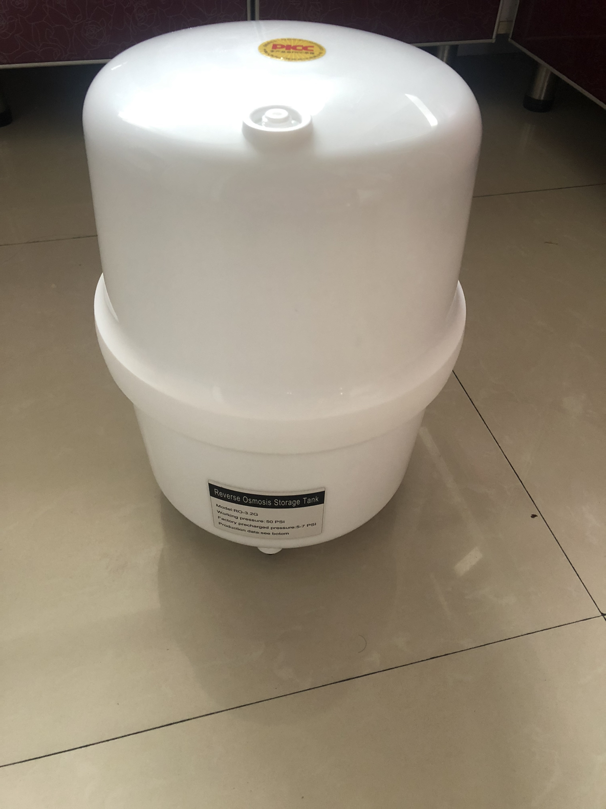 饮水机储水罐充气压力图片