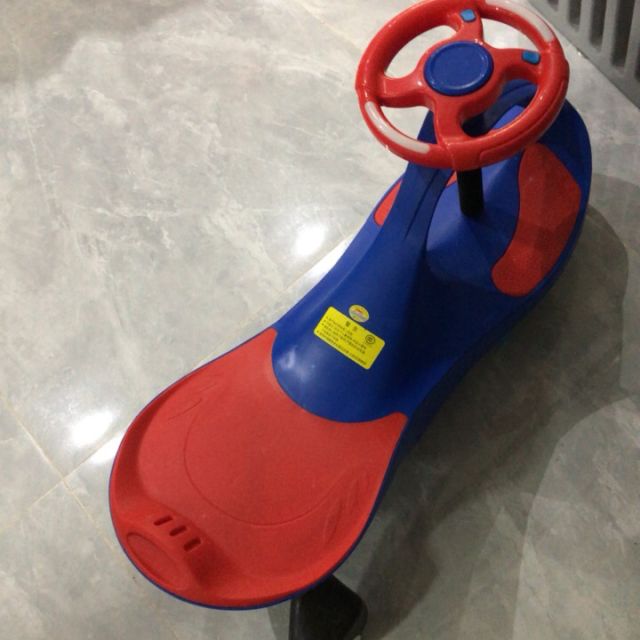 乐贝儿童扭扭车婴幼儿万向轮摇摆车溜溜车男136岁女宝宝妞妞车滑滑车