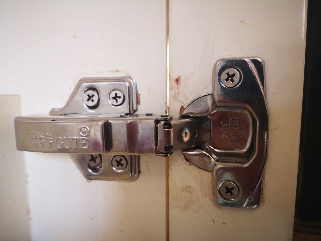 固特(gute) 橱柜衣柜门304不锈钢液压缓冲阻尼铰链静音飞机合页五金