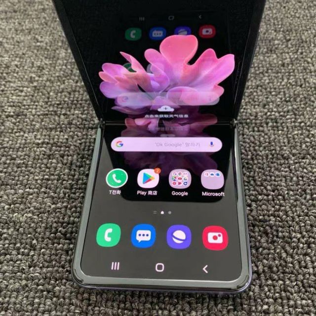 三星galaxy z flip(sm-f7000)8gb 256gb 赛博格黑 6.