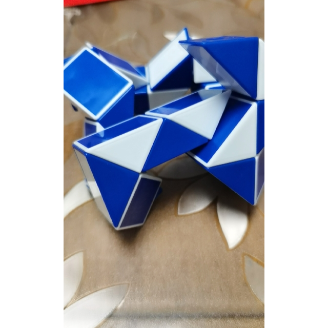 圣手7086a 24段魔尺 专业弹力魔尺百变造型弹簧魔蛇魔方玩具 儿童小孩