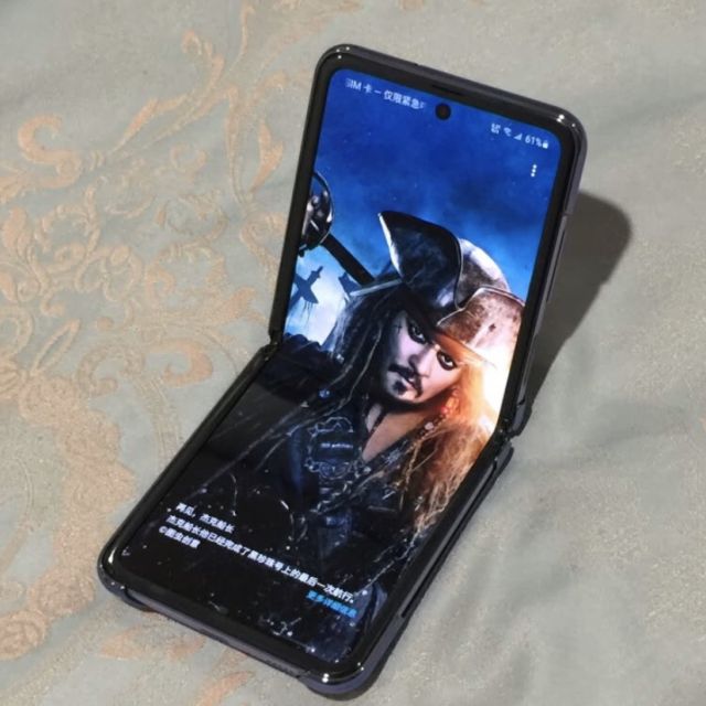 三星galaxyzflipsmf70008gb256gb潘多拉紫67英寸掌心折叠屏设计移动