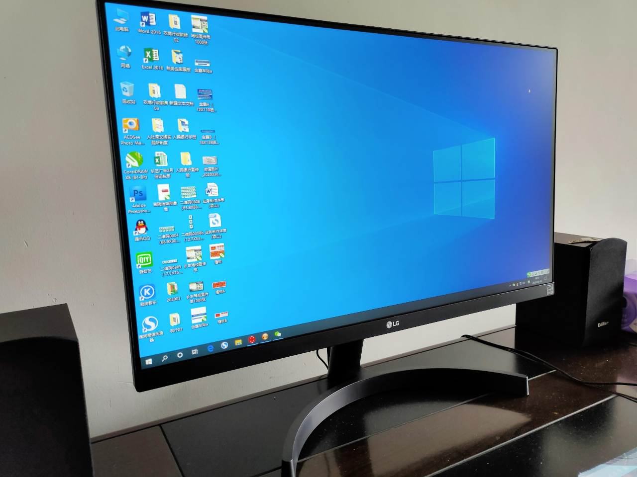 lg 24mk600m 23.8英寸ips屏高清窄边框液晶电脑显示器外接ps4晒单图