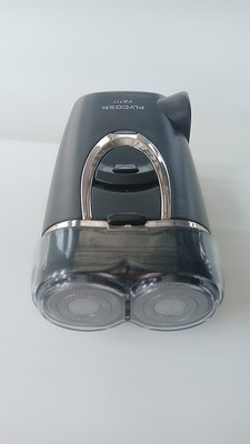 飞科(flyco)电动剃须刀 fs711刀头水洗 旋转双刀头 充电显示 男士充电