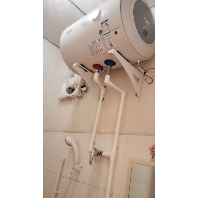 万家乐macro40升电热水器d40h111b6年质保经济节能下潜加热