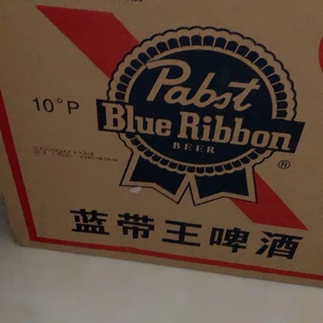 蓝带王啤酒946ml图片