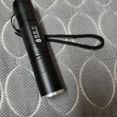 验钞灯笔紫光手电筒小型迷你家用验钞机防伪测荧光剂检测笔可充电