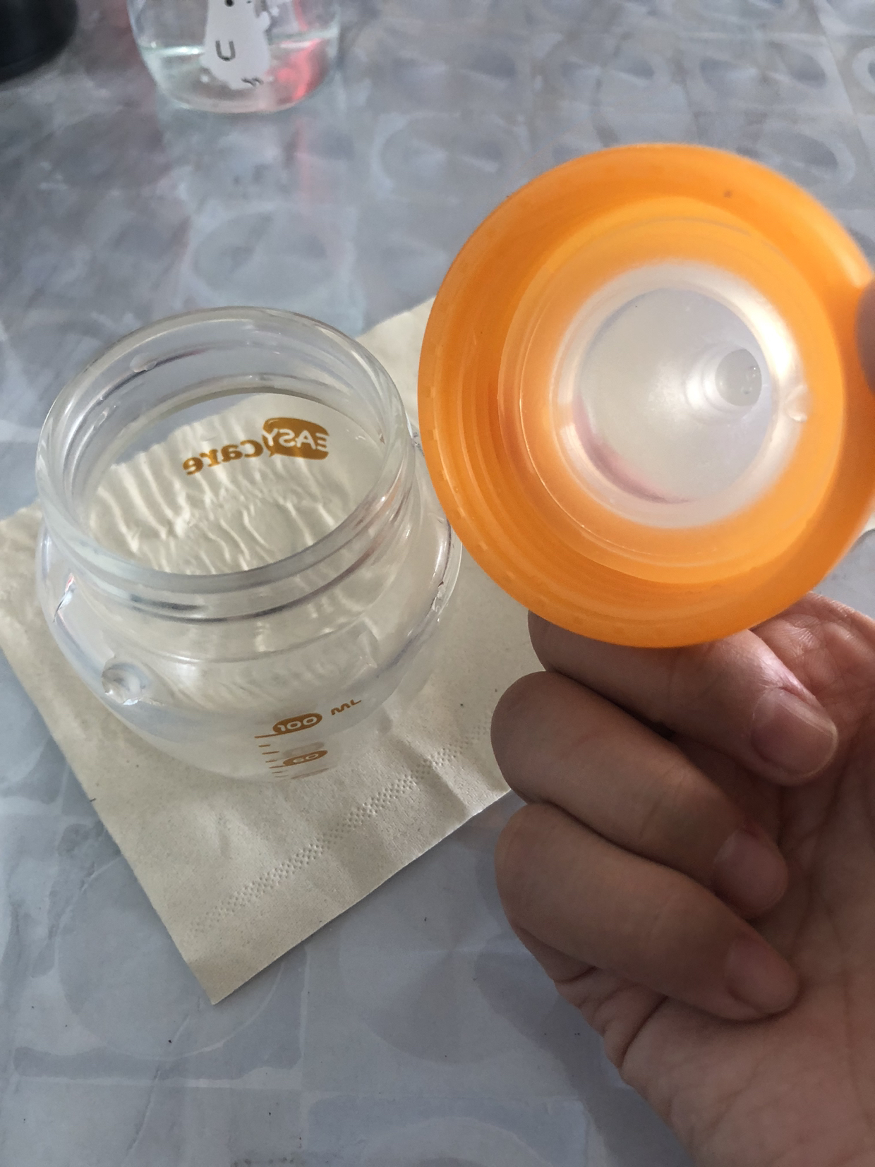 伊斯卡尔(easy care)100ml玻璃小奶瓶防呛防胀气超柔0-3个月新生婴儿
