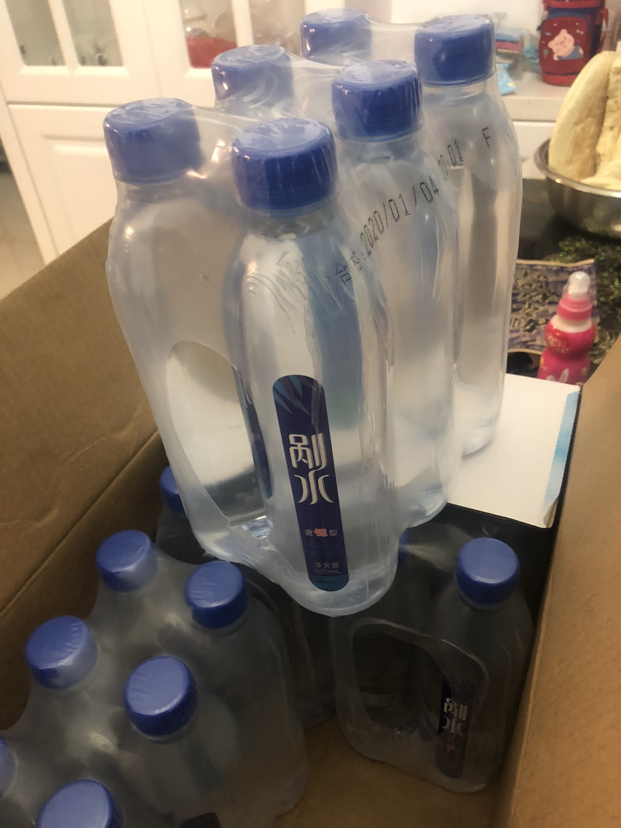 野岭竹根剐水520ml*24瓶含锶型天然饮用水整箱晒单图