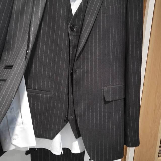 (厦门b)七匹狼西服套装商品评价 西装版型好看,合体.