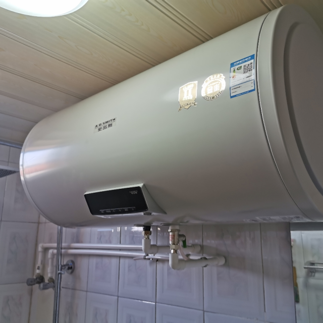 ao史密斯热水器电热水器60升大容量e60vds安全隔电节能家用洗澡储水式