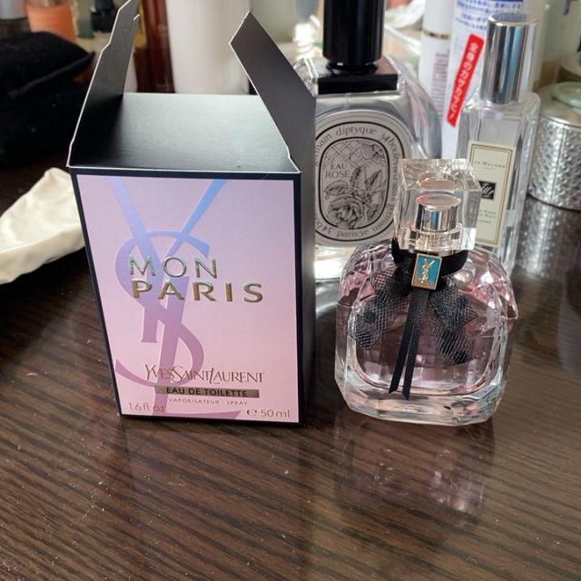 香味诠释爱ysl圣罗兰monparis反转巴黎女士淡香水edt50ml盒女士香水