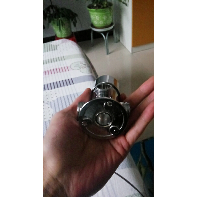 > 太阳能热水器混水阀明装带上水淋浴冷热水龙头混合阀洗澡老式开关