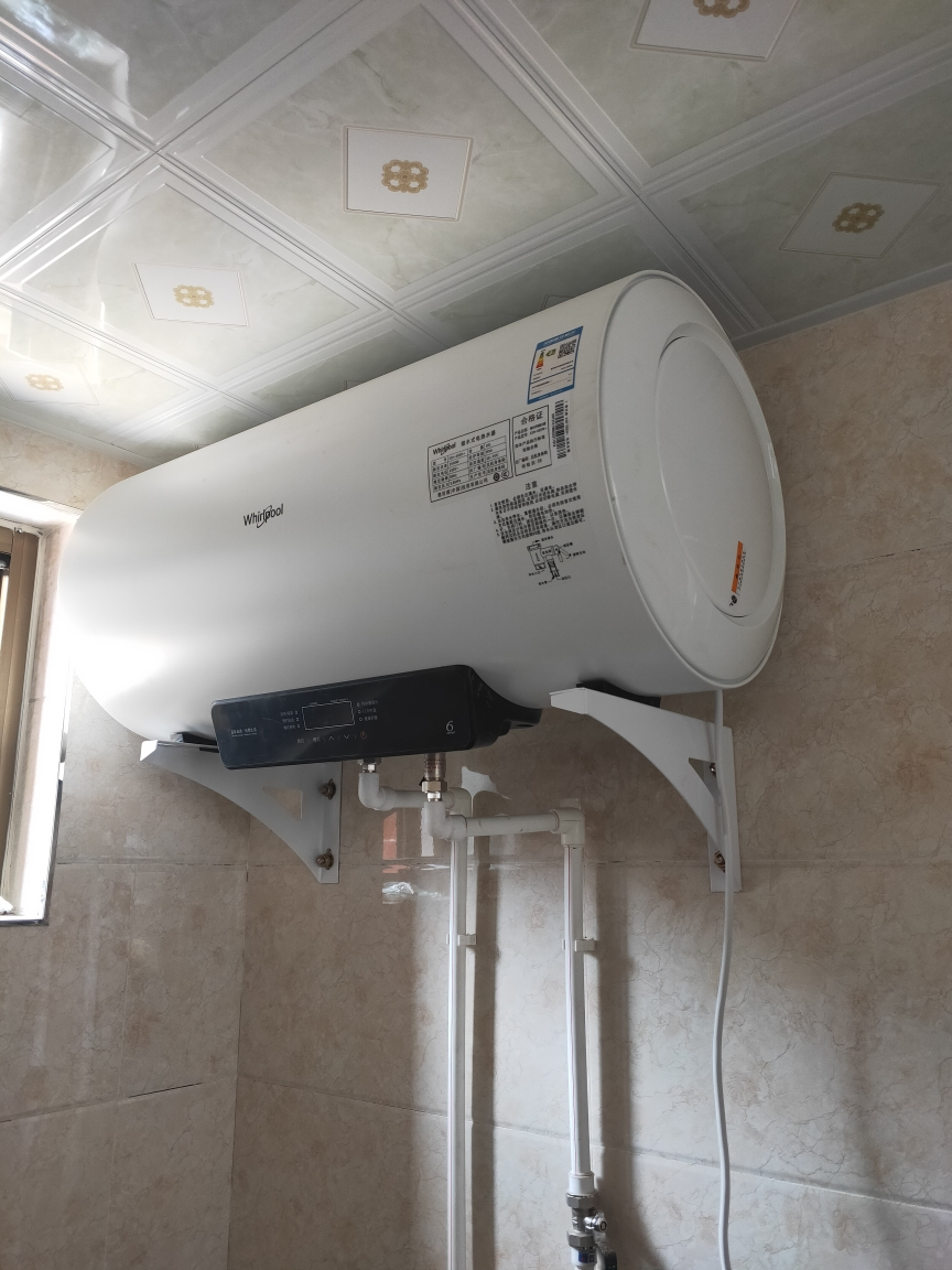 whirlpool惠而浦电热水器 60升 3000w大功率触摸电脑控制 三档速热一