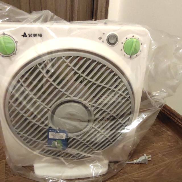艾美特airmate1电风扇学生风扇家用转页扇宿舍台扇台式鸿运扇10吋倾倒