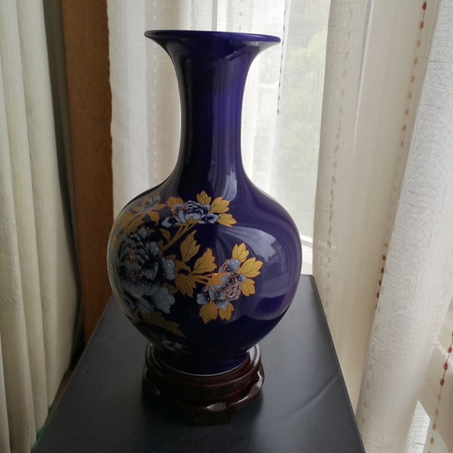 花器烏金釉瓷器現代中式家居裝飾品10商品評價 > 物流很快,顏色和做工