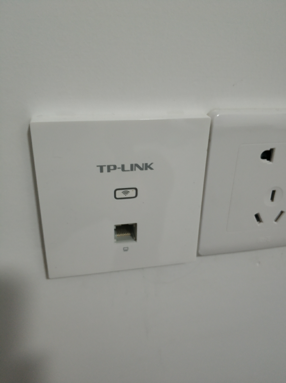 tp-link tl-ap1202gi-poe 无线ap面板路由器5g千兆双频高速大功率86型