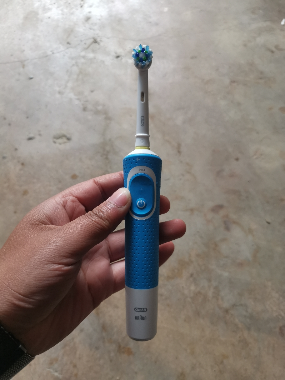 电动牙刷欧乐b成人怎么样_电动牙刷欧乐b成人好不好