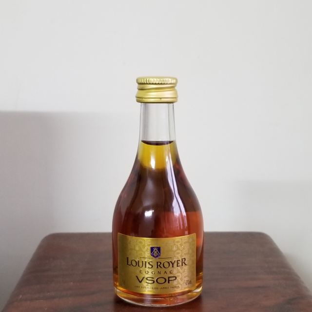 宝树行路易老爷vsop50ml小酒版干邑白兰地进口洋酒玻璃瓶酒伴