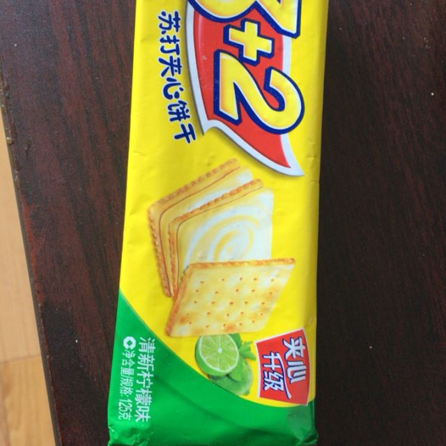 康师傅32苏打夹心饼干清新柠檬味125g袋