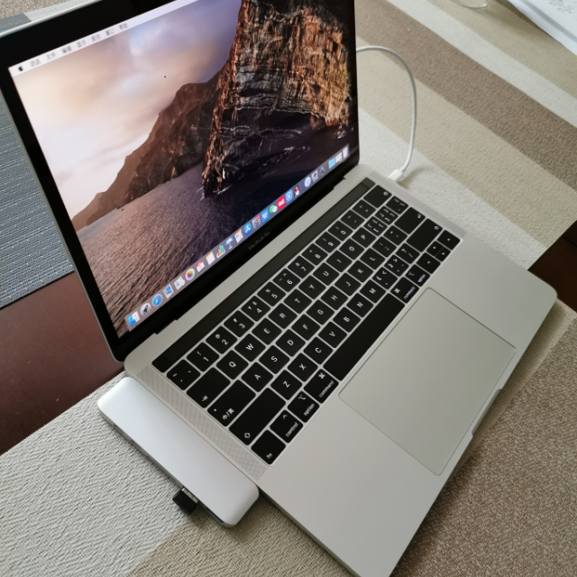 2019applemacbookpro133英寸八代i5处理器8gb512gbssd银色带触控栏