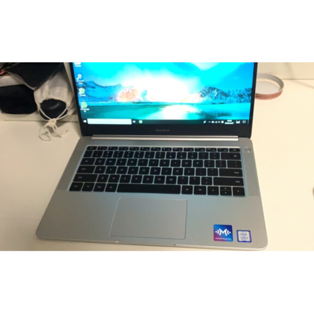 华为huawei荣耀magicbook142019锐龙r73700u8g内存512gb固态集成显卡