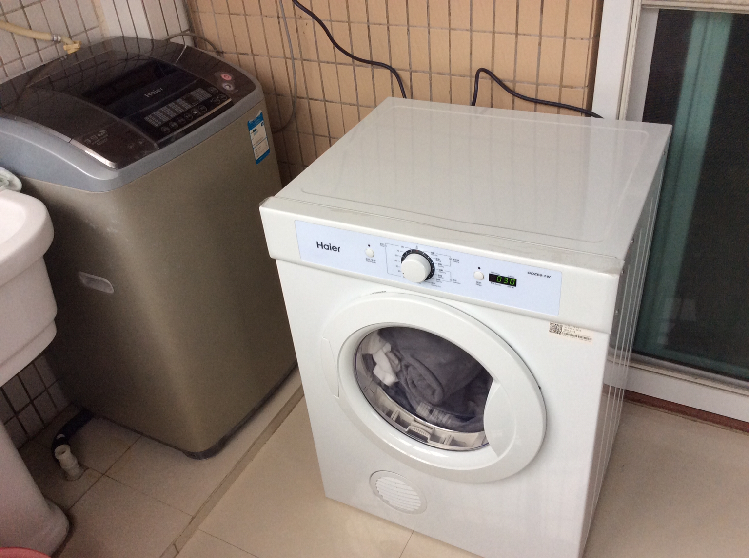 haier/海尔 6公斤 烘干机 干衣机滚筒式 排气式 全自动干衣机电子控温