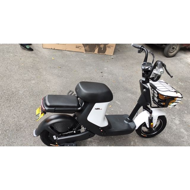 新日电动车 新国标xc1电动自行车 轻便时尚 博世电机 锂电池 成人电瓶