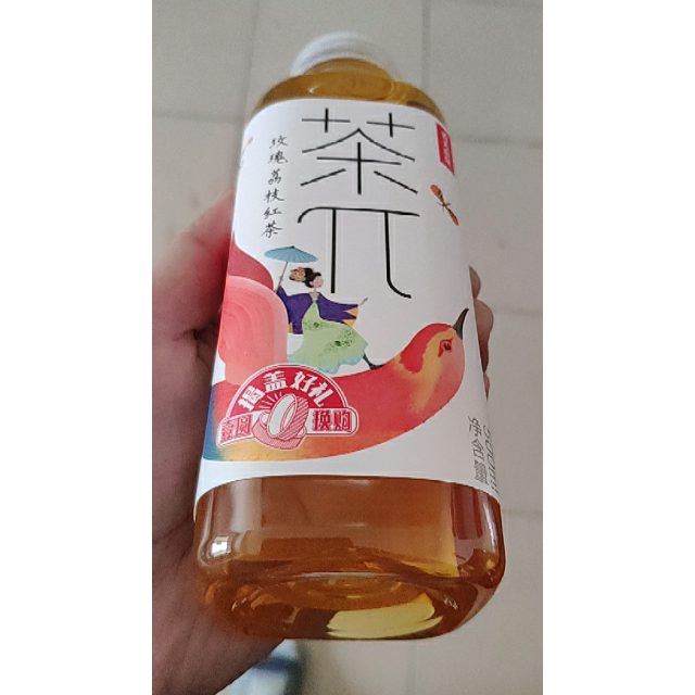 農夫山泉 茶π茶派蜜桃烏龍茶500ml*15瓶 整箱茶飲料不錯,真的好好喝