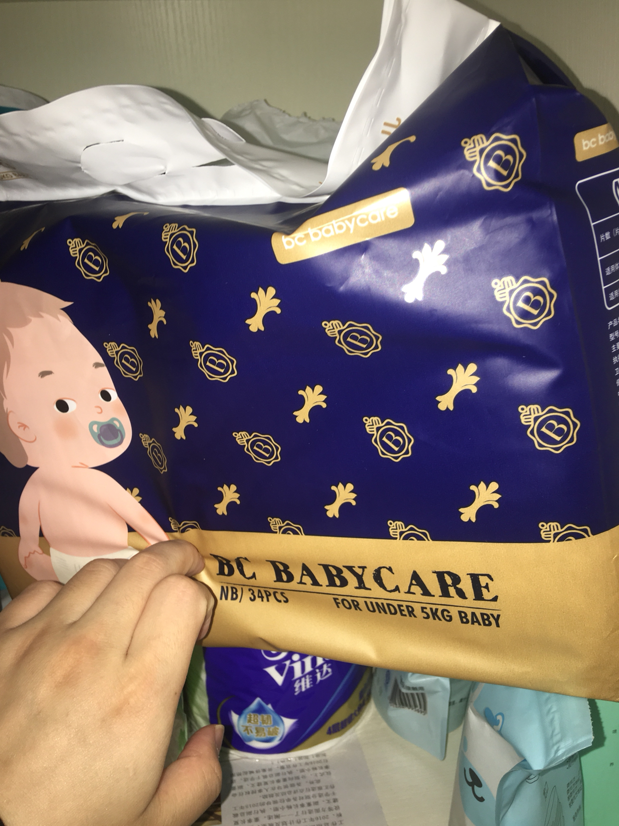 尿不湿纸尿裤nb