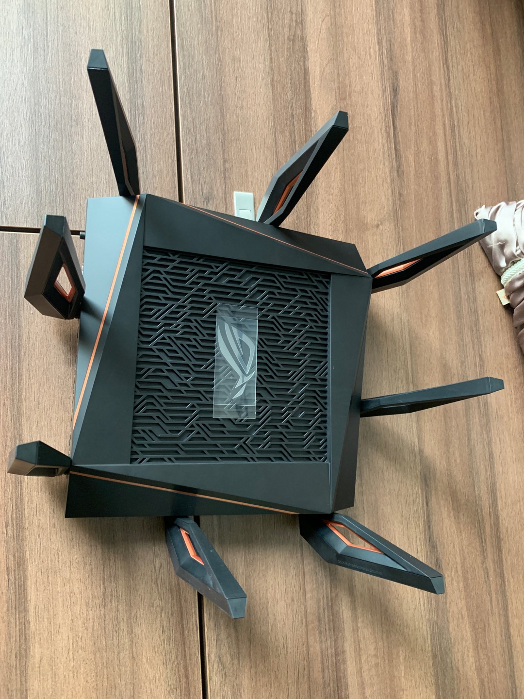 5g游戏端口】华硕(asus)rog gt-ax11000无线路由器/三频11000m游戏