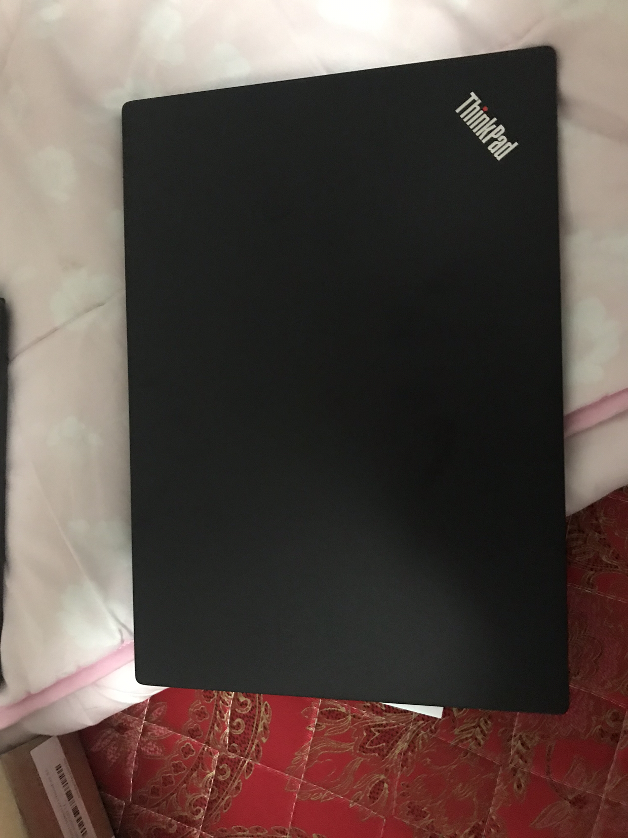 联想thinkpad s3锋芒(0ccd)14英寸轻薄笔记本电脑(i5-8265u 8g 256g