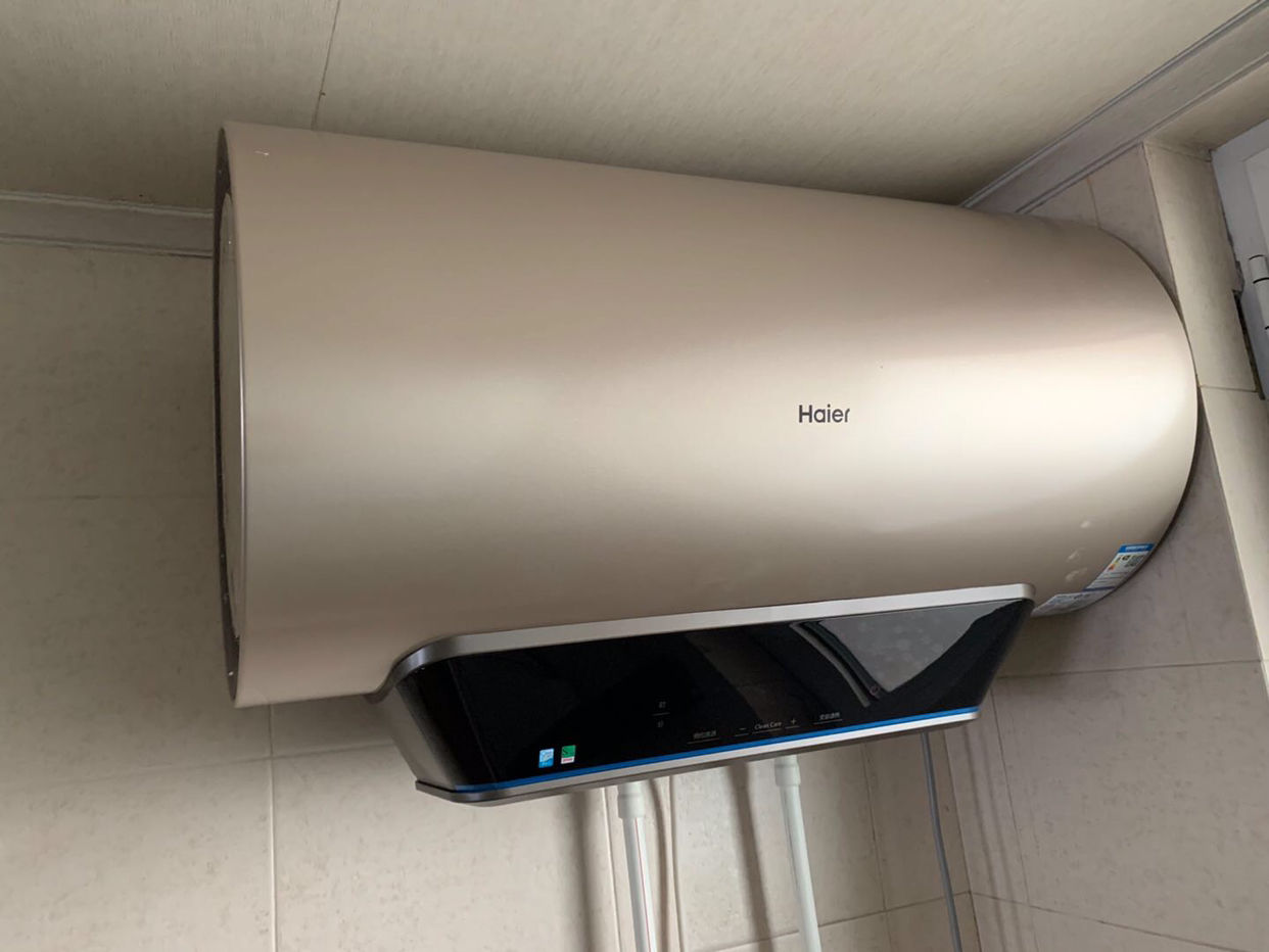 海尔恒温电热水器