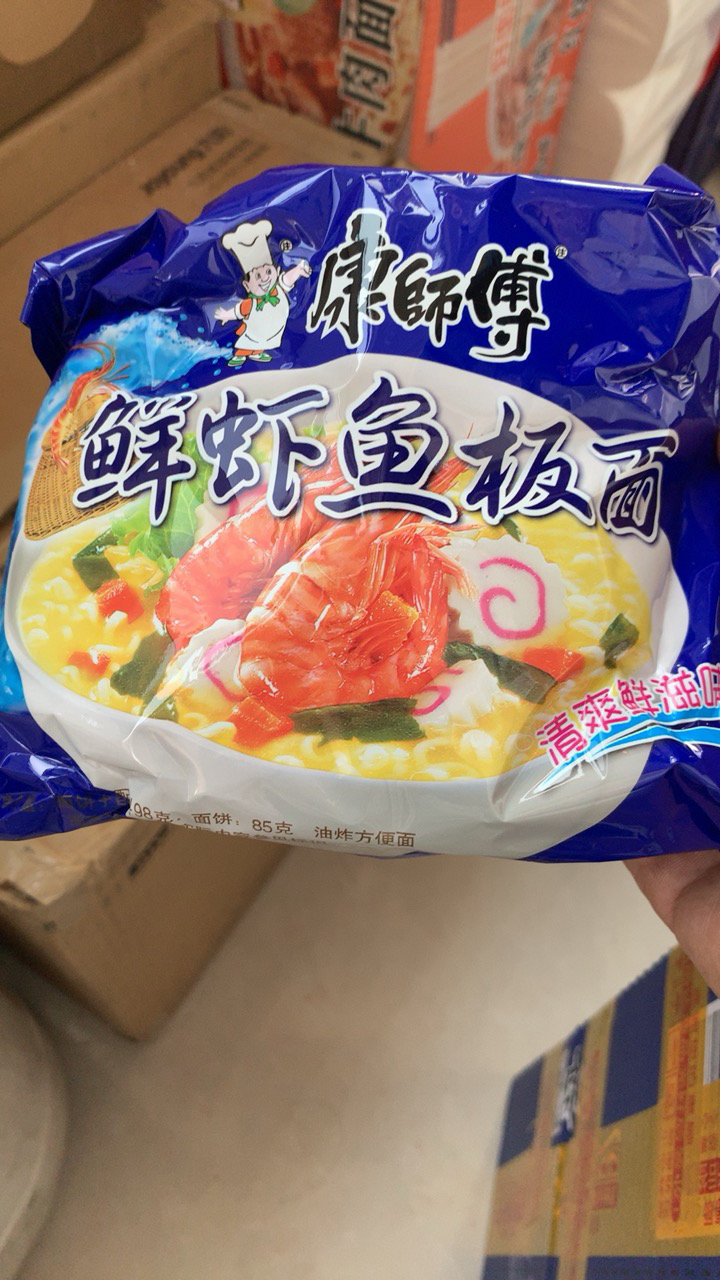 康师傅鲜虾鱼板面整箱装24包方便面经典袋装速食食品袋面泡面晒单图