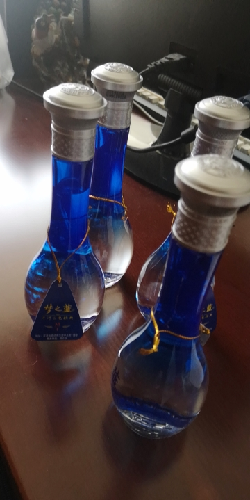 梦之蓝m6多少钱一瓶（梦之蓝m6+多少钱一瓶52度）