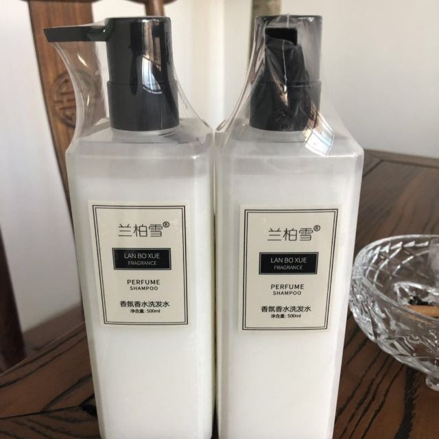 经典小苍兰洗发水500ml柔顺秀发去屑控油止痒强韧秀发男女通用洗发露