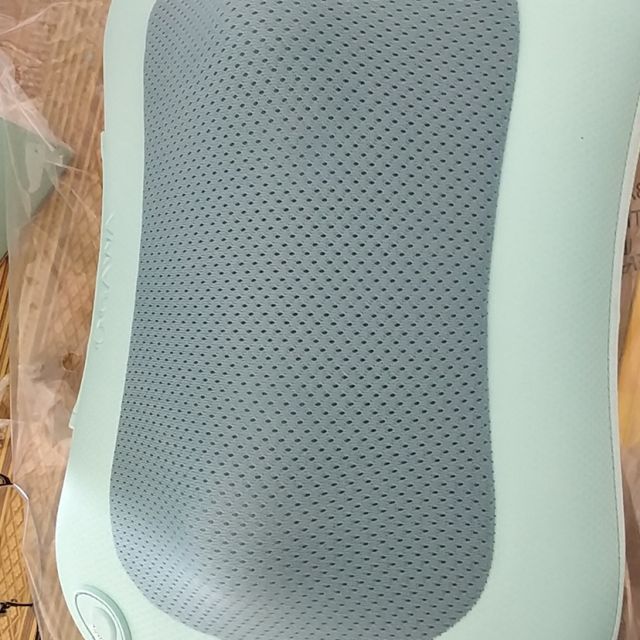 奥佳华ogawa无线按摩枕og2028颈椎按摩枕颈部腰部按摩按摩器家用车载